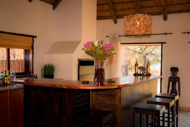 Matimba Bush Lodge Палаборва Екстериор снимка